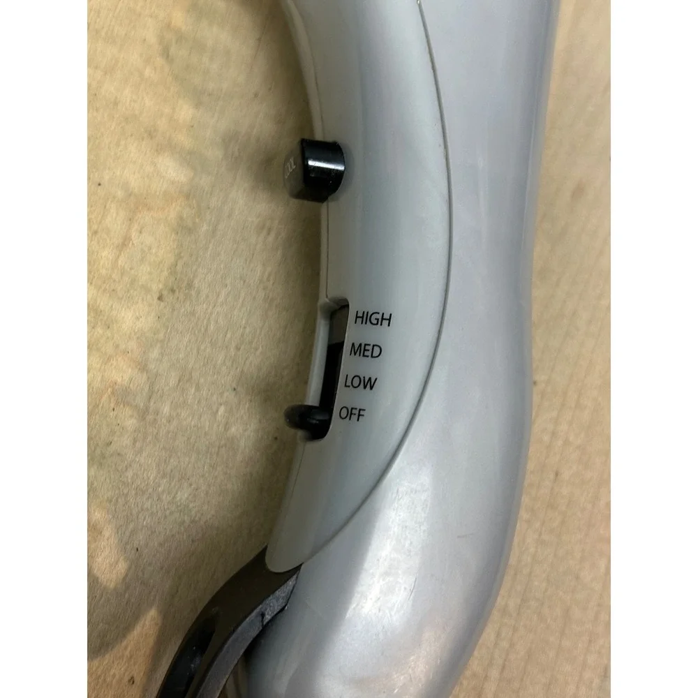 Andis Handheld Hair Dryer Silver Dual Voltage 125V 250V Travel Styling‎ Tool